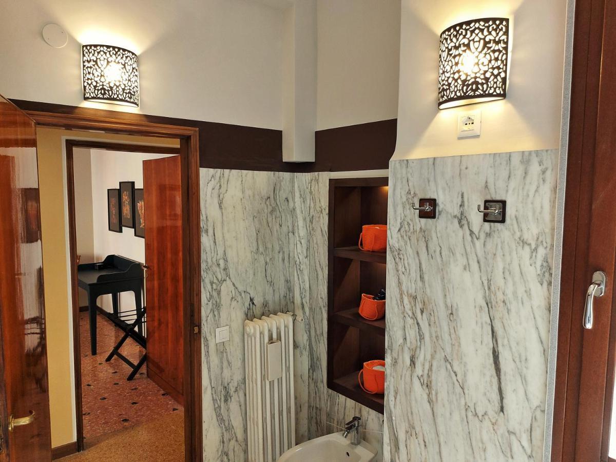 Apartment Antico Rio Acqua Dolce Venice
